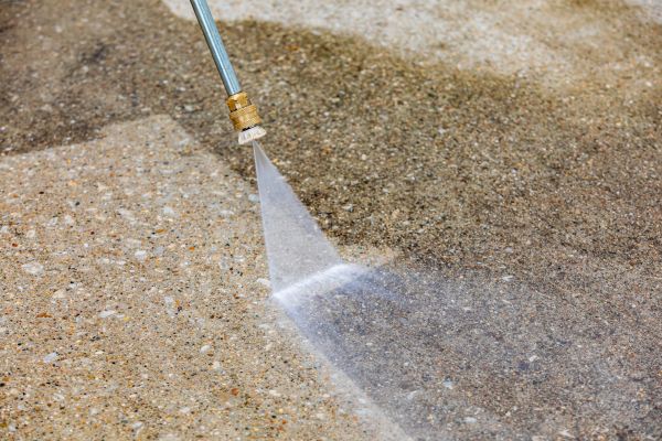 Cost of Driveway Pressure Cleaning in Goodyear
