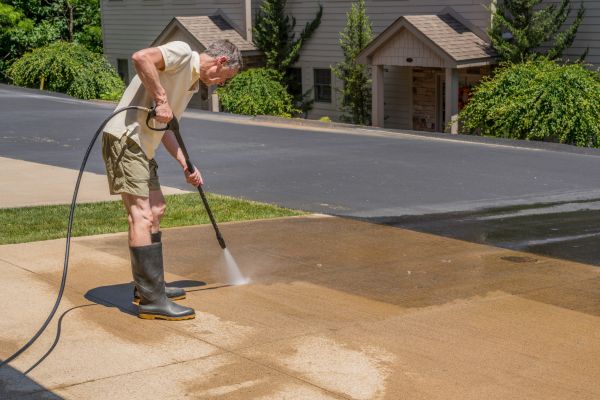 Cost of Concrete Dirt Removal in Goodyear